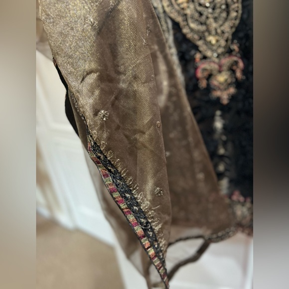 Brand new Maria.B formal dress. - Picture 10 of 11